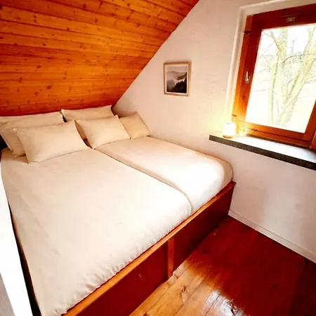 Schlosswaldblick Im Erzgebirge *