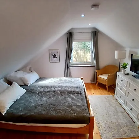 Semesterbostad Schlosswaldblick Im Erzgebirge *