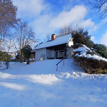 Nyaraló Schlosswaldblick Im Erzgebirge *
