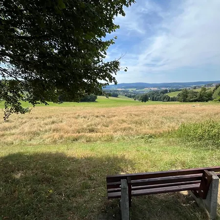 Schlosswaldblick Im Erzgebirge Casa de Férias *