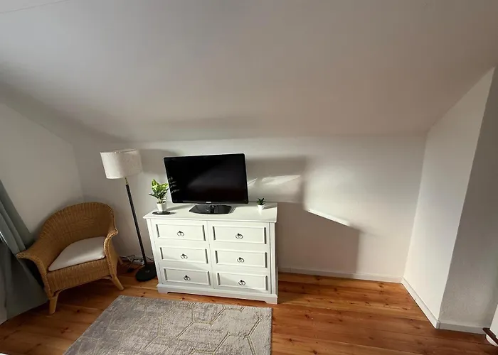 Schlosswaldblick Im Erzgebirge